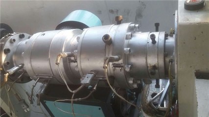 供水管模具制造 塑料模具的高精密工艺与核心技术剖析
